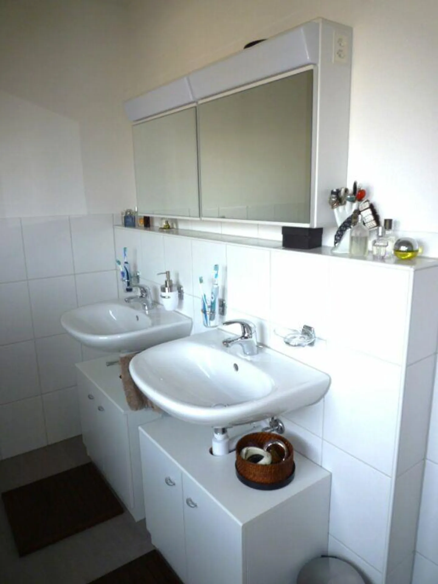 Helle 5.5 Zimmer- Maisonette Wohnung an zentraler Lage - Foto 9 von 15