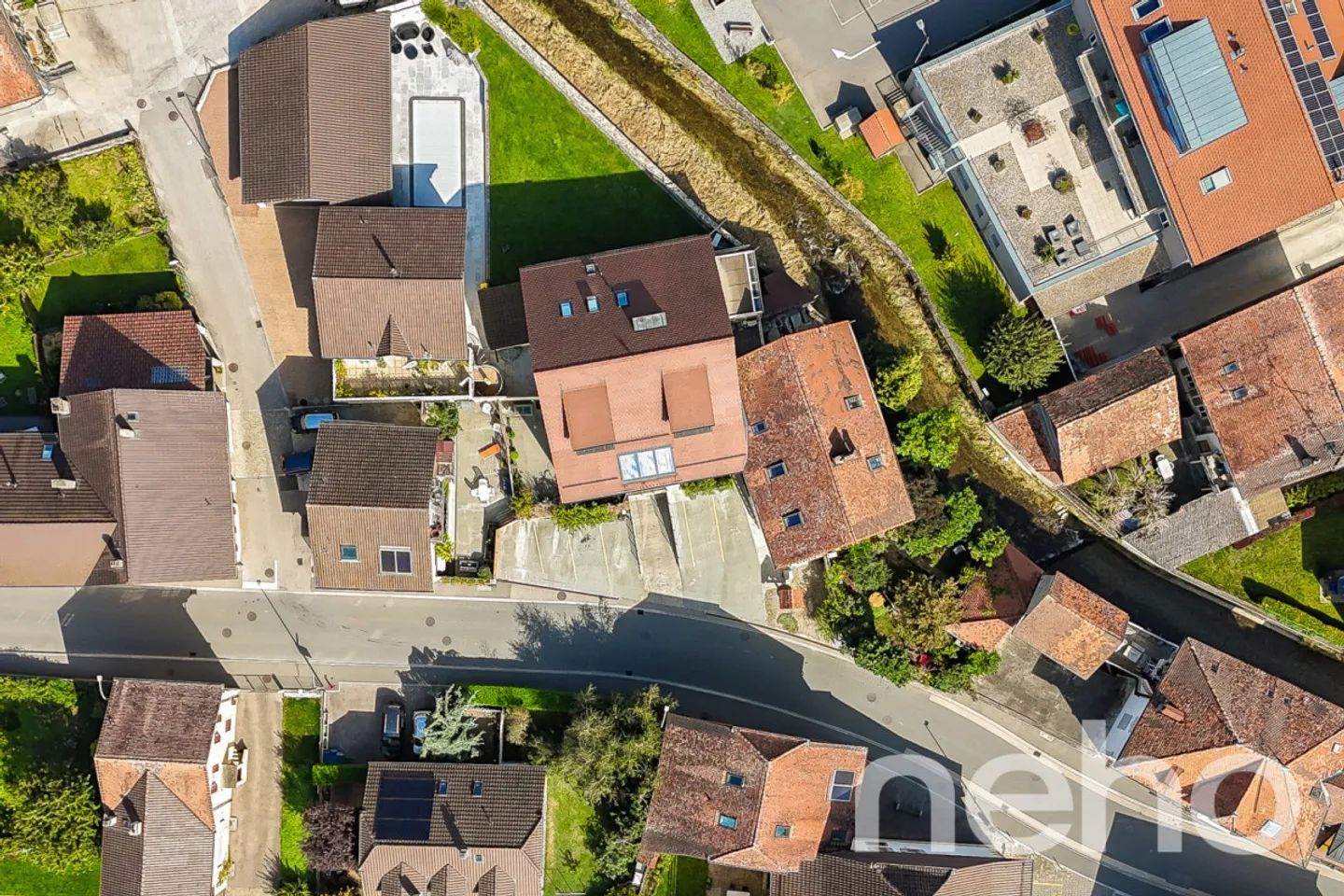 Edificio residenziale in vendita - Foto 8 di 13