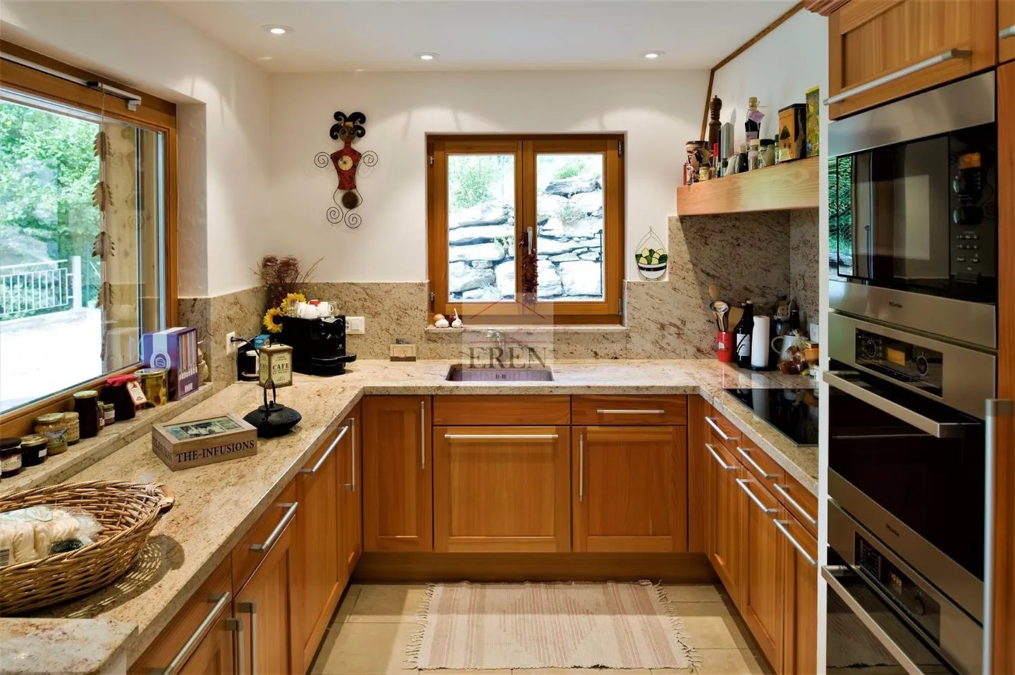 Außergewöhnliches Chalet mit 7,5 Zimmern, SPA und Jacuzzi in Ovronnaz - Zweitwohnung - Foto 1 von 8
