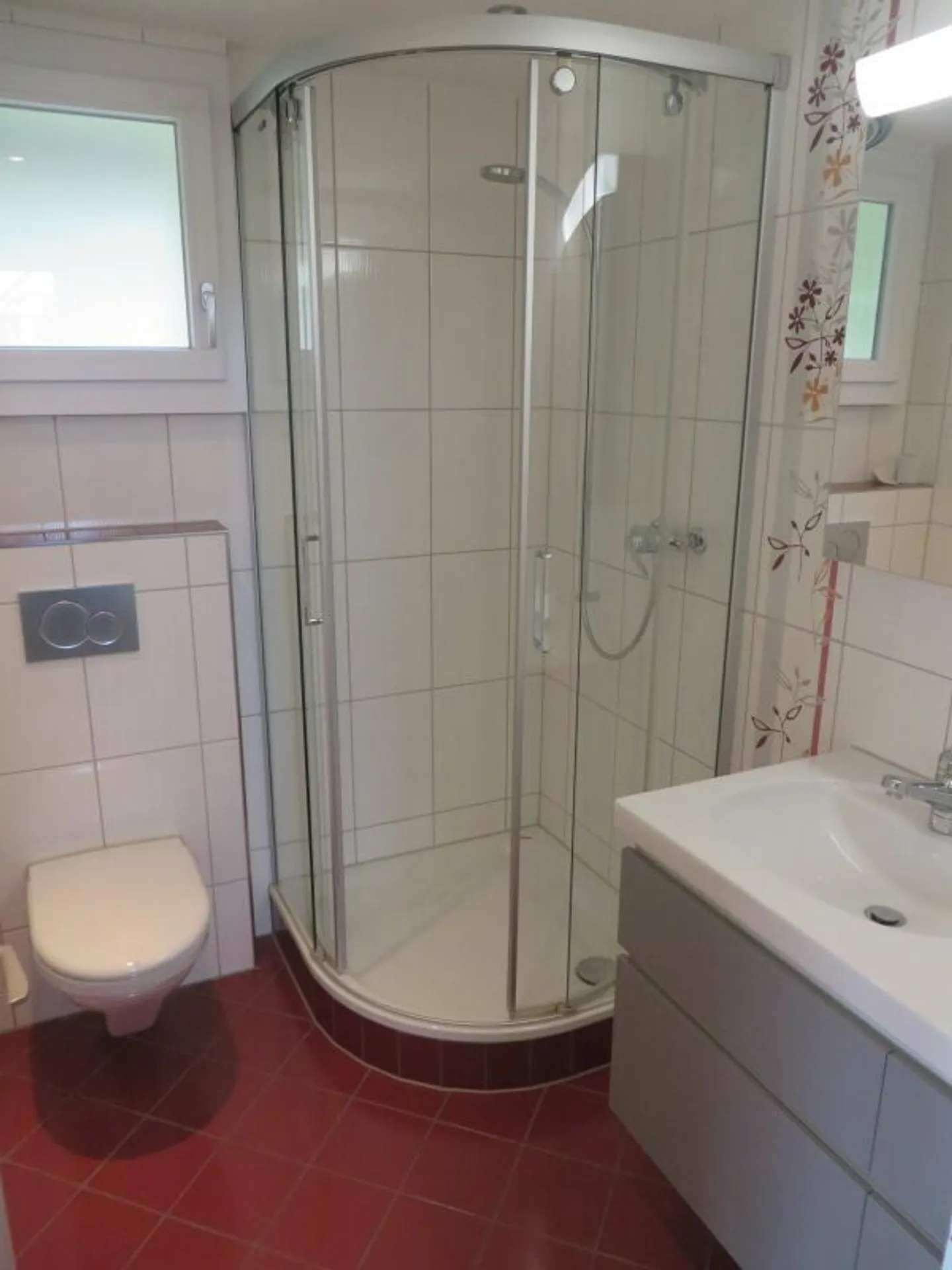 Casa unifamiliare insolita con grande giardino - Foto 7 di 20