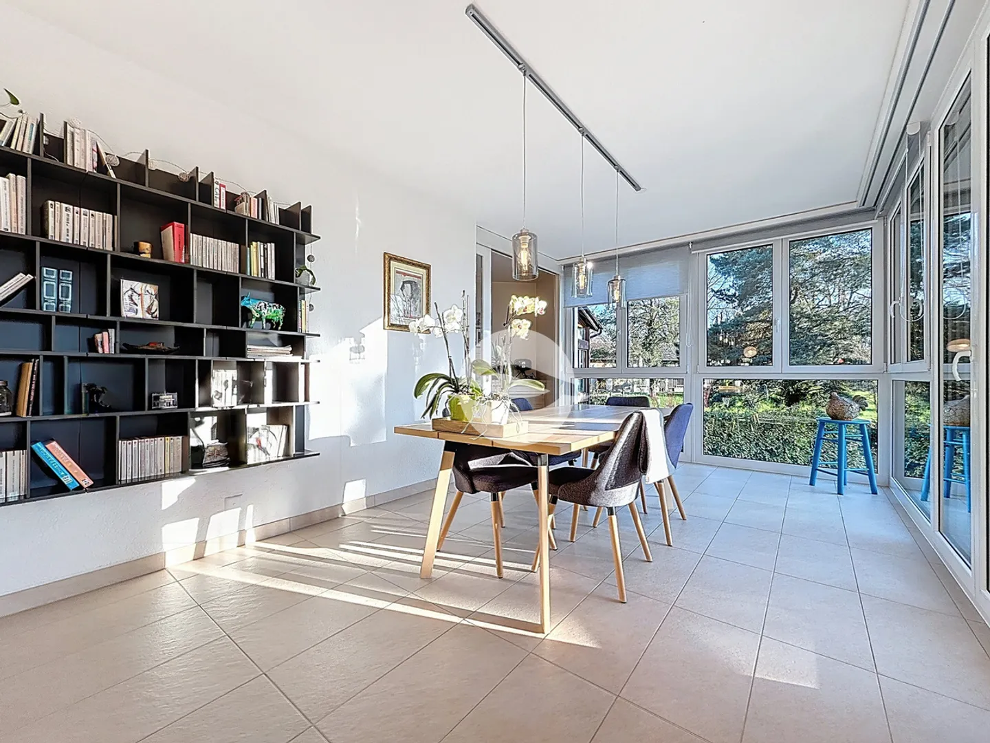 Bell'appartamento con 3 camere da letto - Foto 4 di 12