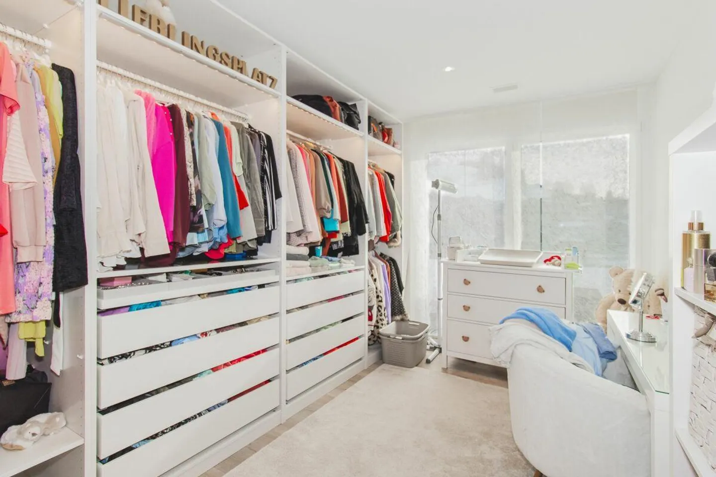 Premium Garden Apartment with Huge Outdoor Area and Impressive Views - Photo 19 of 24