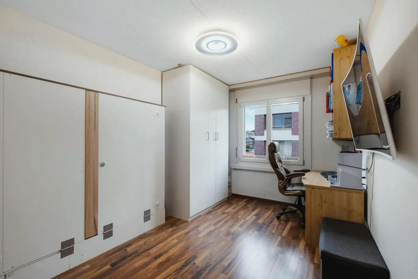 Wunderschöne 4.5 Zimmer Wohnung im Herzen von Steinhausen – befristet - Foto 6 von 6