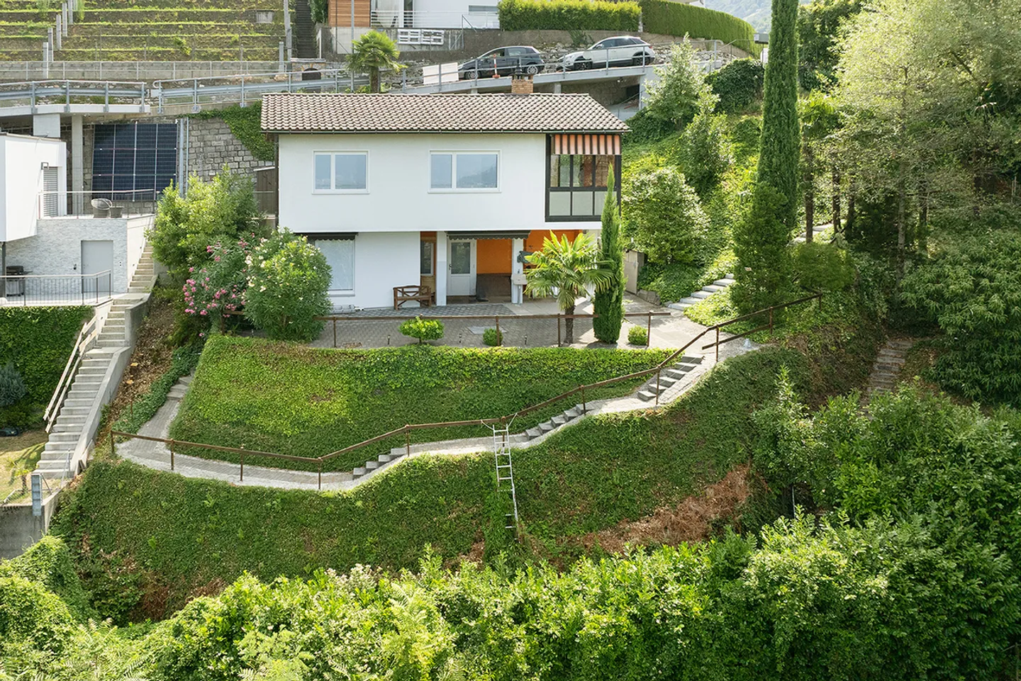 Single-family house with garden and stunning view of Lake Maggiore - Photo 1 of 12