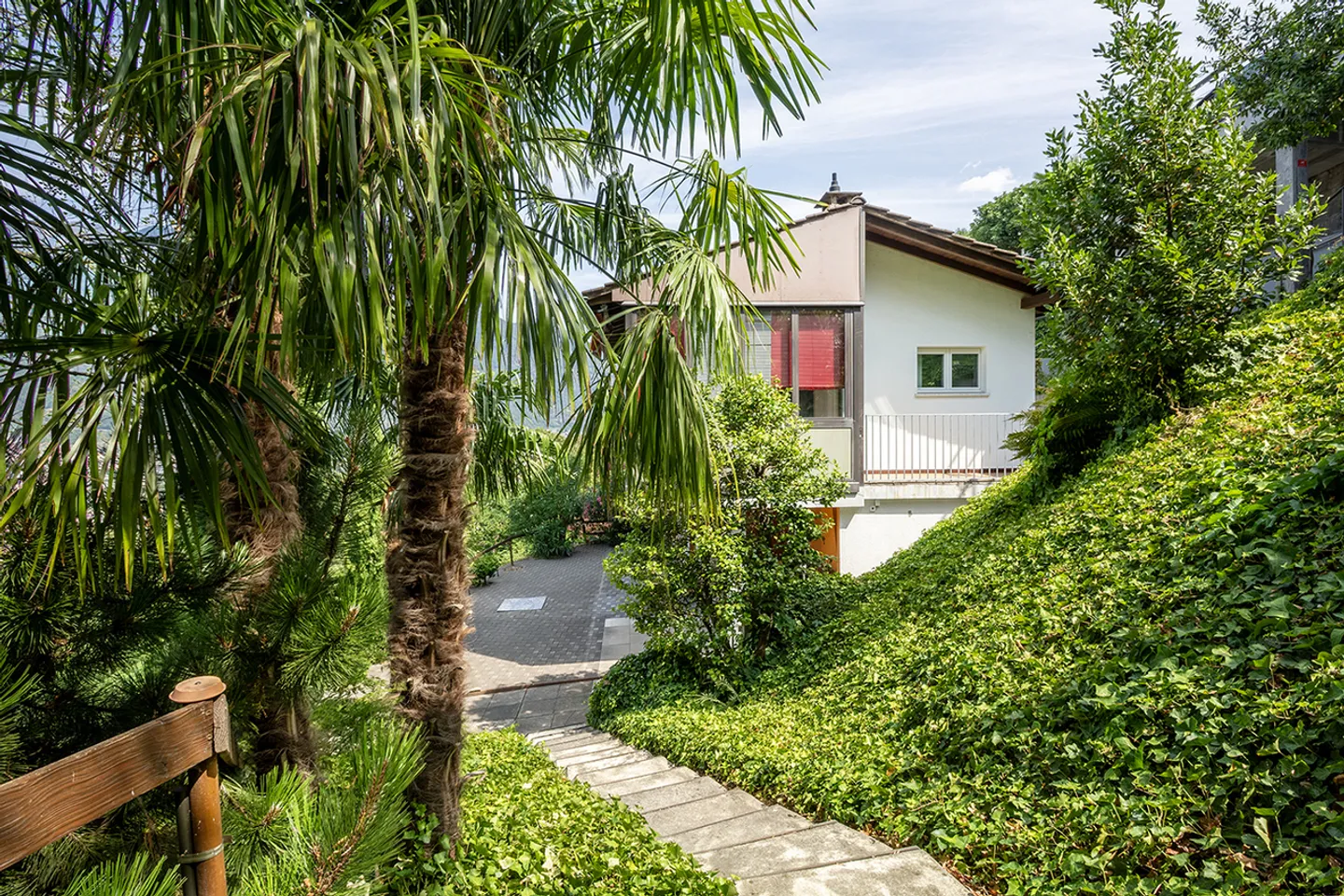 Single-family house with garden and stunning view of Lake Maggiore - Photo 11 of 12