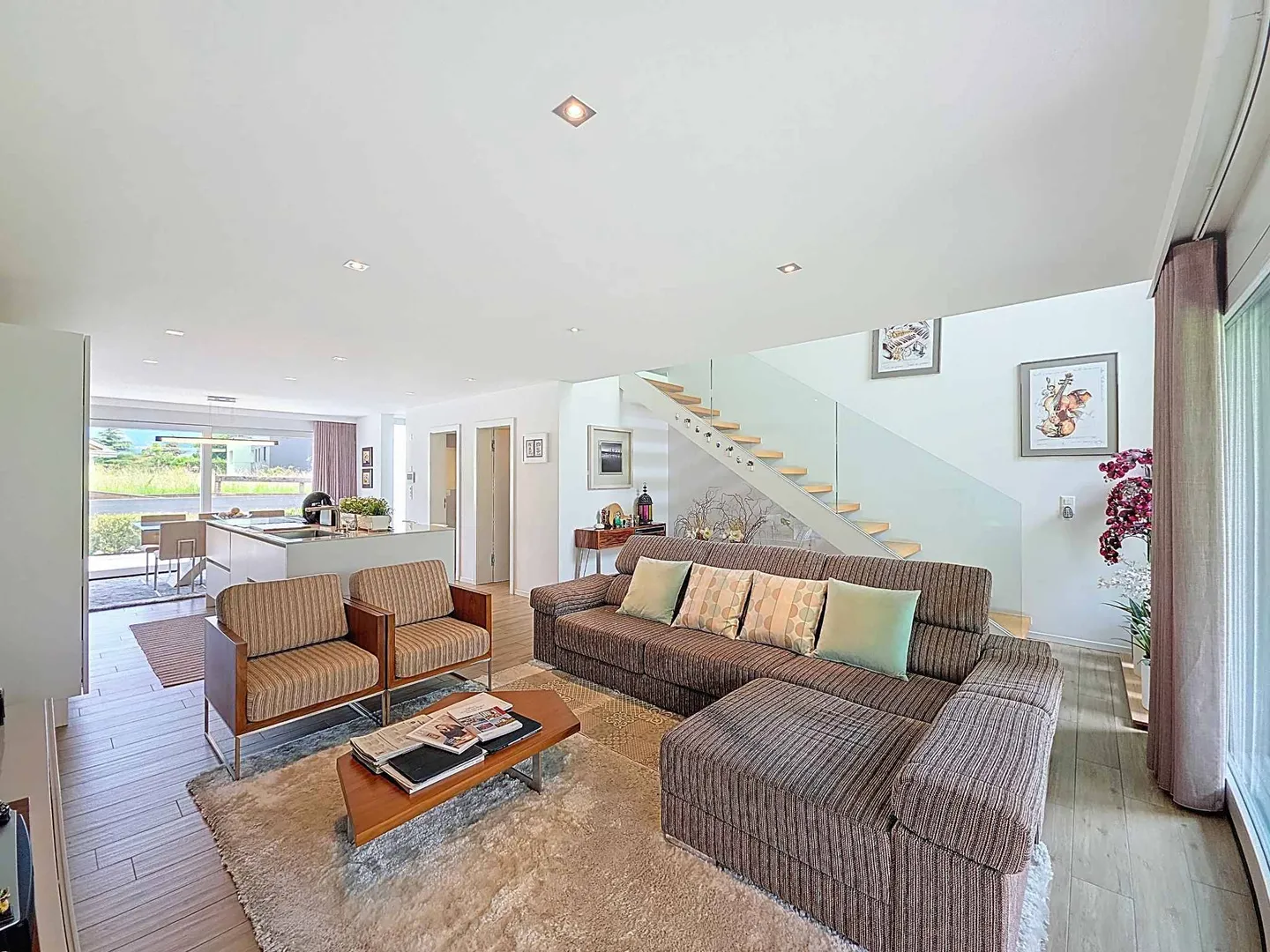 Apartment for sale - Photo 2 of 10