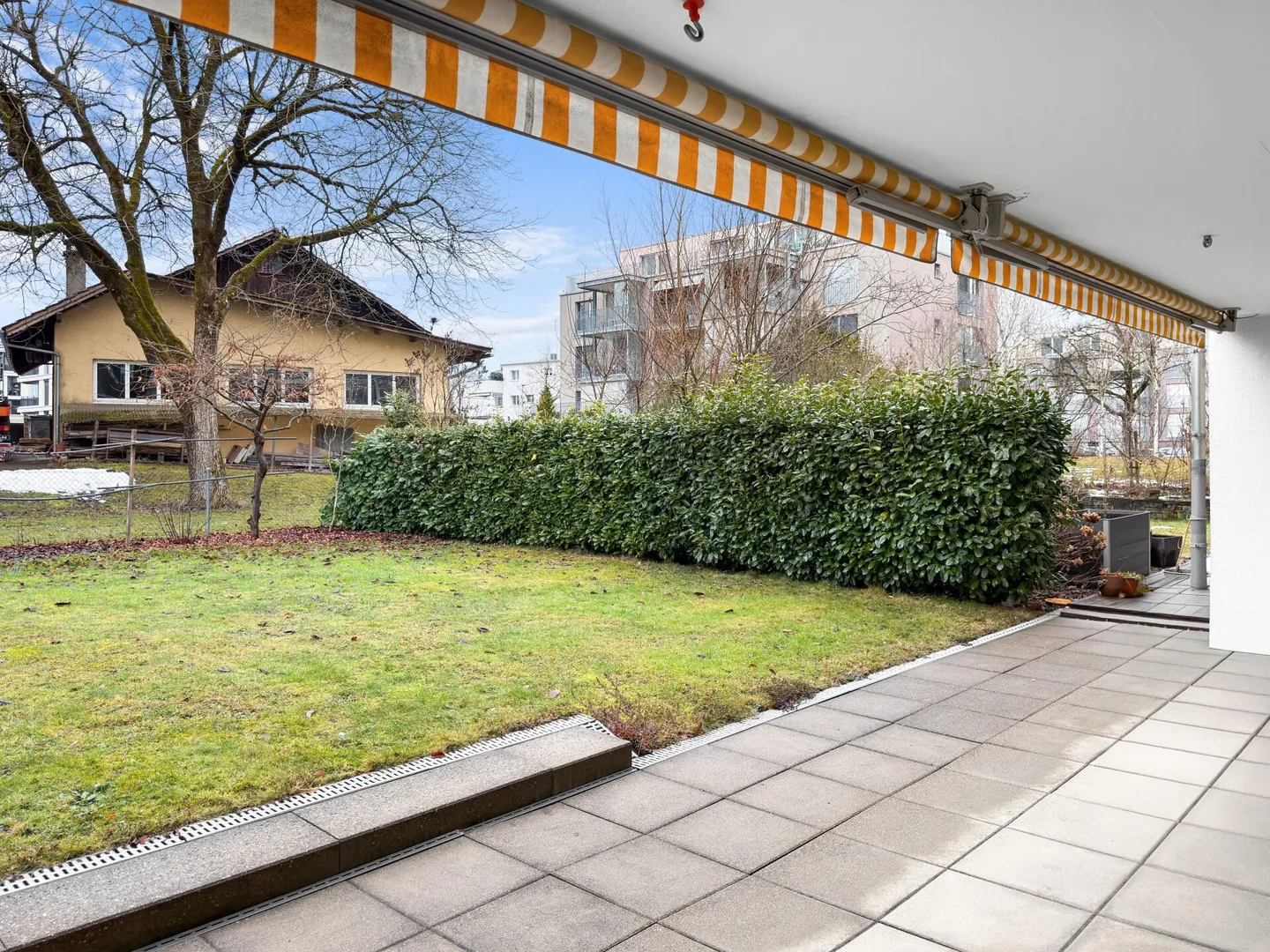 Attractive 3.5-room garden apartment with spacious terrace in Pfäffikon ZH - Photo 11 of 12