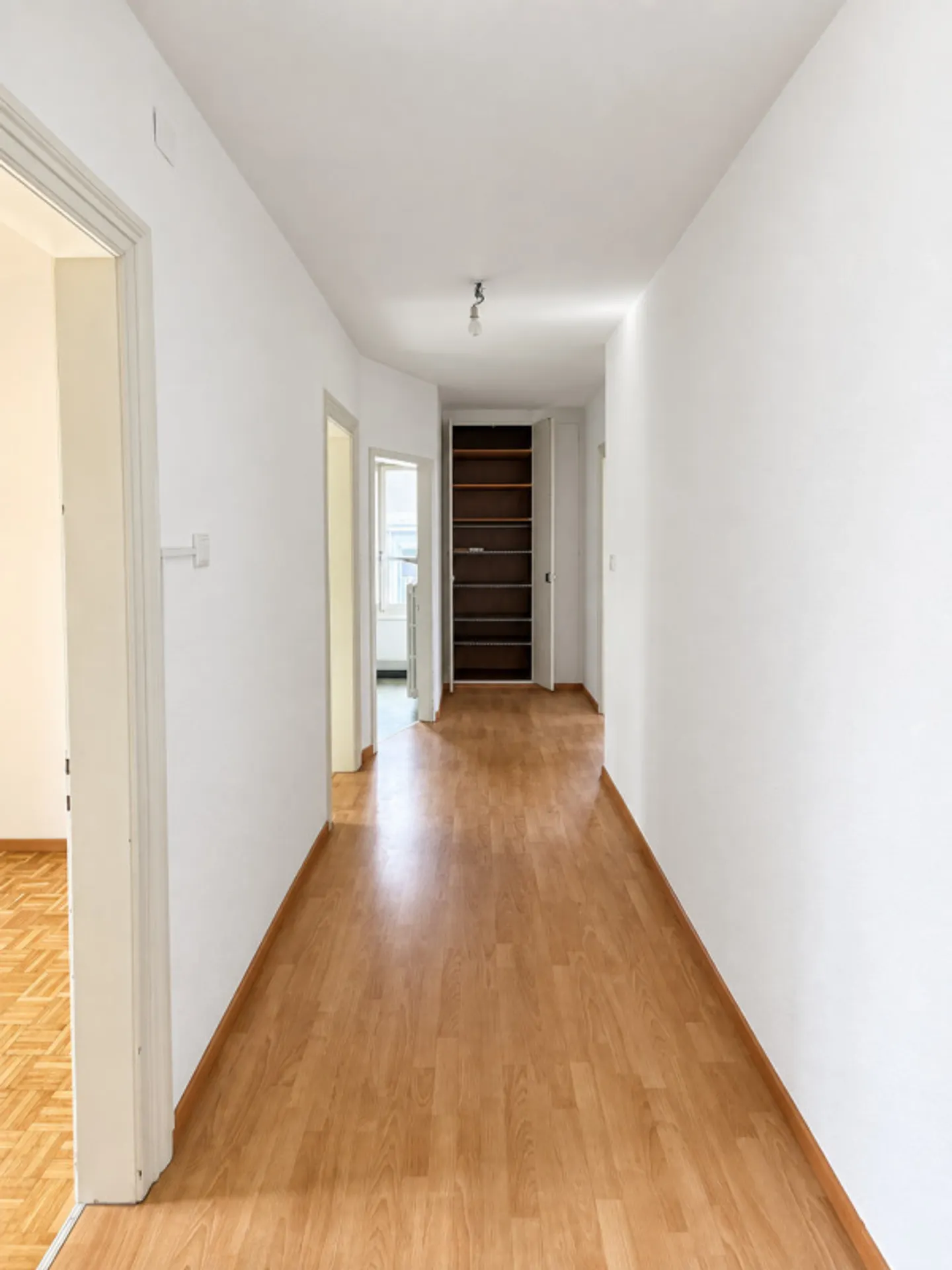 Cozy Attic Apartment in St. Gallen - Photo 5 of 11