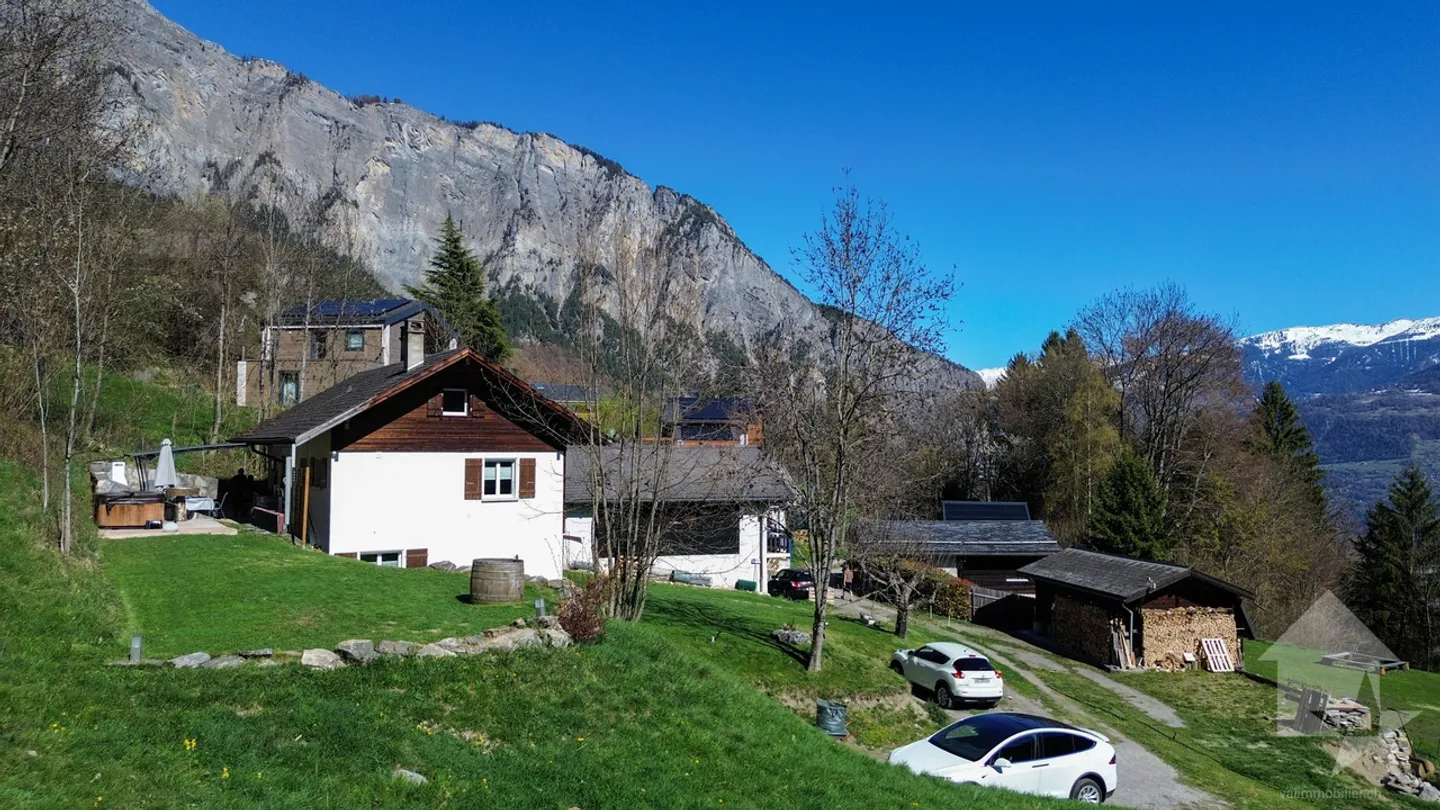 Chalet charmant avec jacuzzi - Photo 14 sur 47