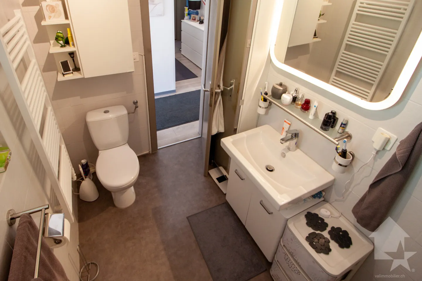 Chalet charmant avec jacuzzi - Photo 35 sur 47