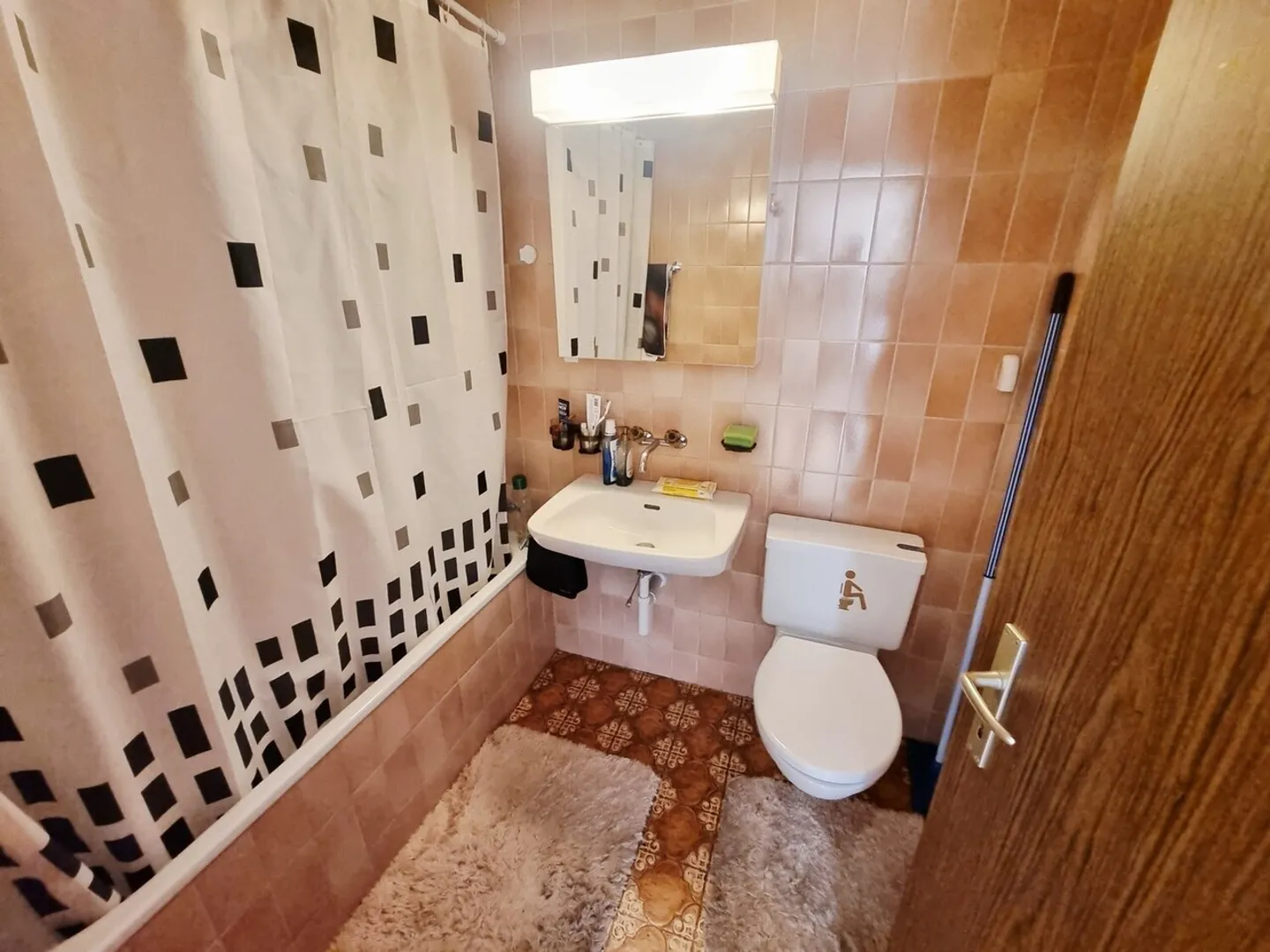 Appartement sous les combles pour célibataires ou couples ? - Photo 5 sur 7