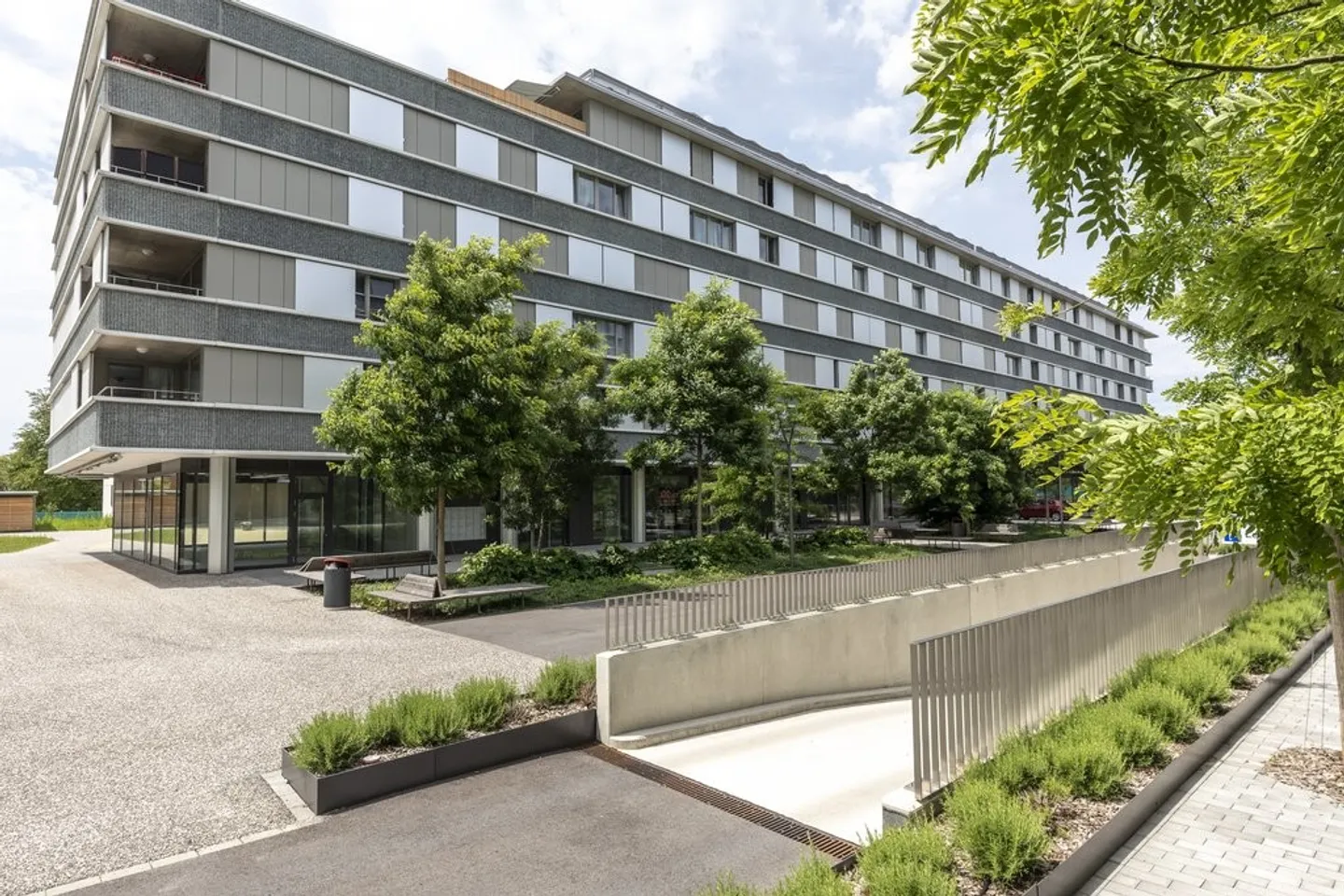 Expanding Neighborhood, Various Arcades, at the Discretion of the Tenant - Photo 3 of 12