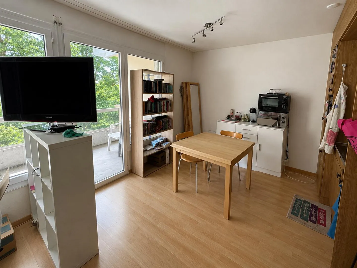1 1/2 Room Apartment 2nd Floor B3-13 - Photo 2 of 7