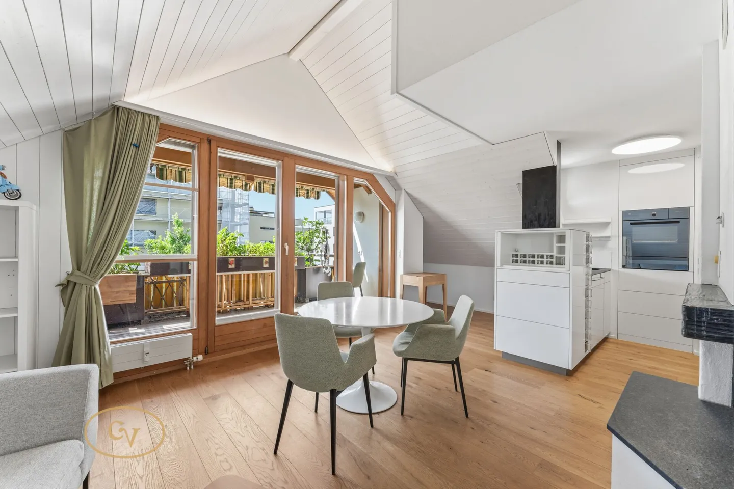 Appartement en duplex ensoleillé avec charme au cœur de Sins - Photo 5 sur 33