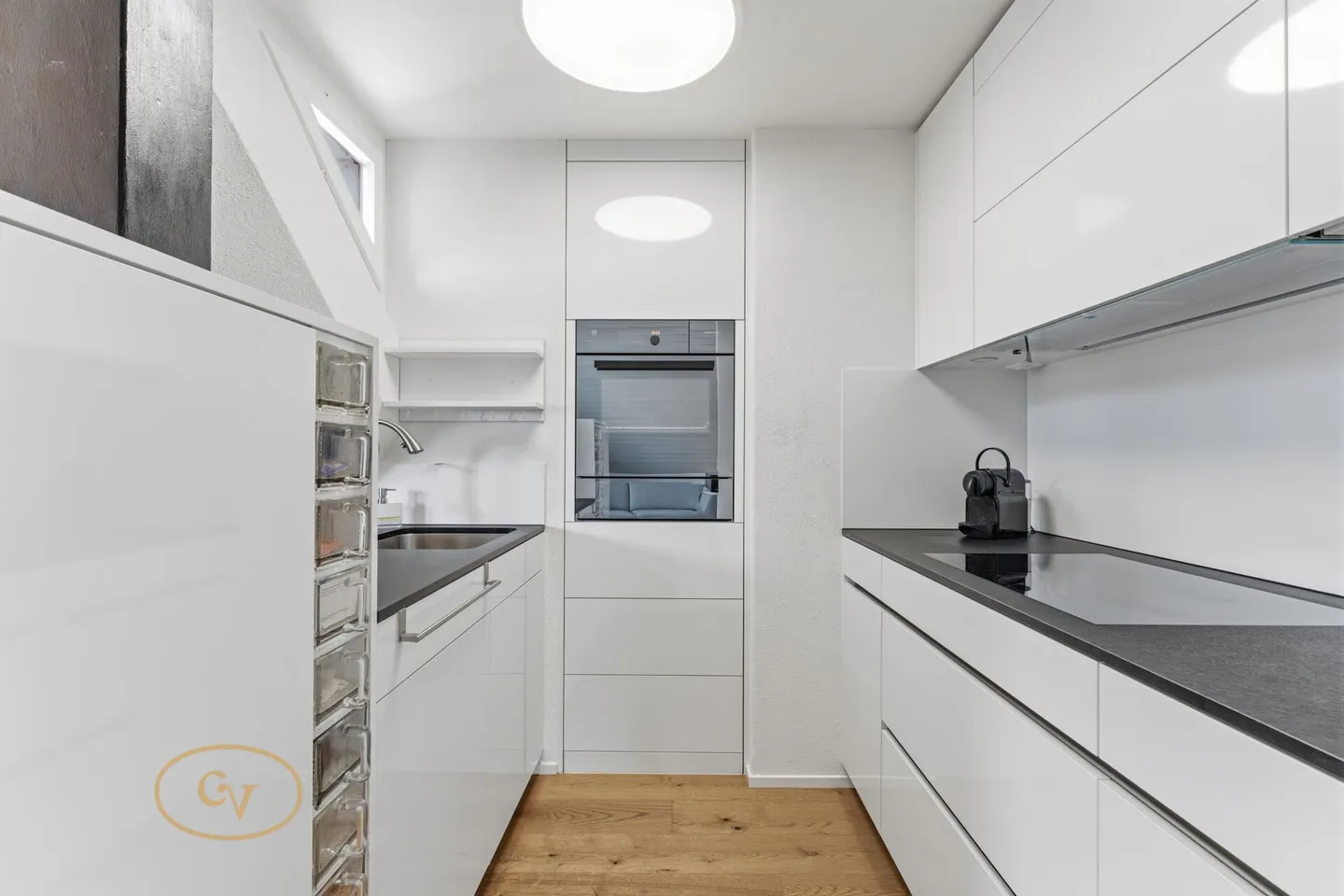 Appartement en duplex ensoleillé avec charme au cœur de Sins - Photo 6 sur 33
