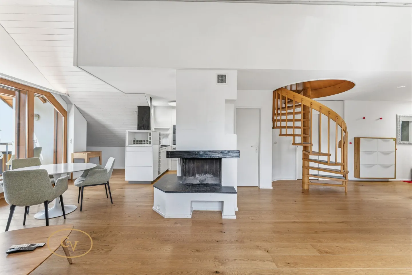 Appartement en duplex ensoleillé avec charme au cœur de Sins - Photo 10 sur 33