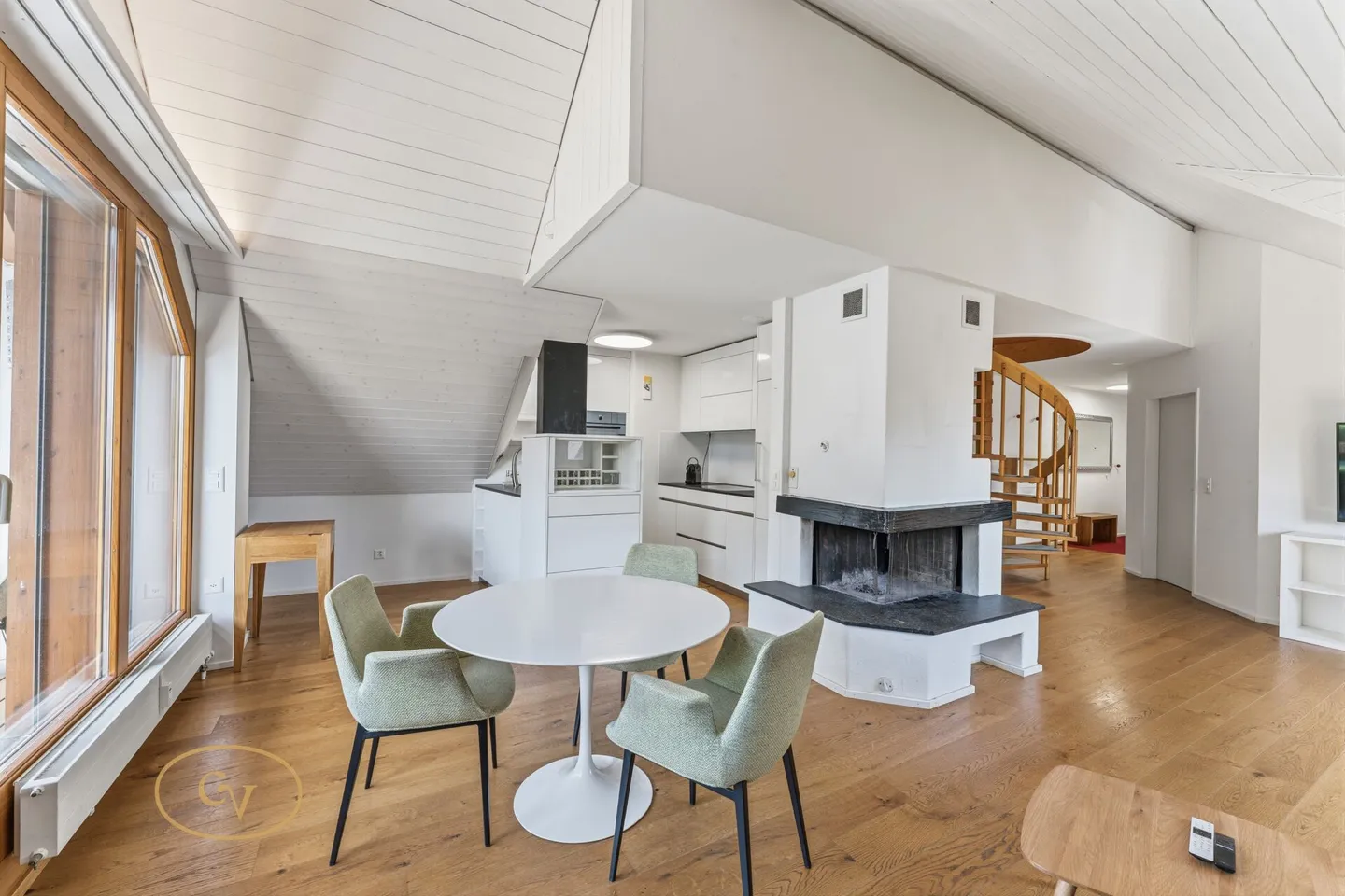 Appartement en duplex ensoleillé avec charme au cœur de Sins - Photo 8 sur 33