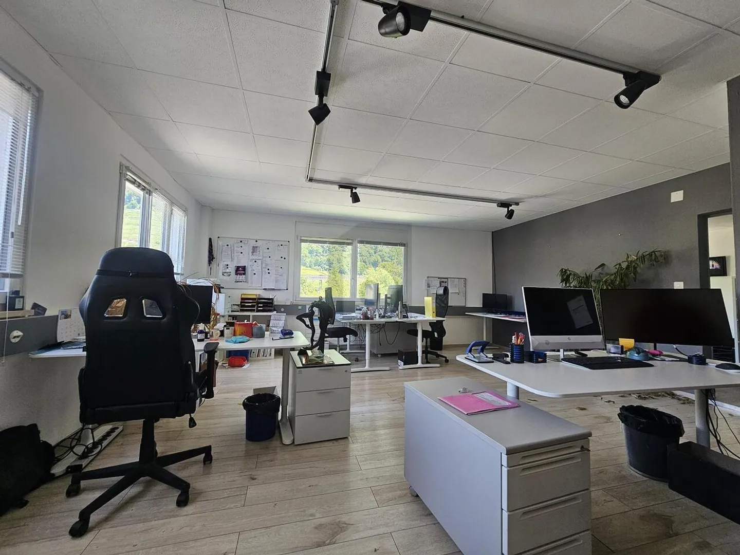 GRANDE HALL CON MEZZANINE! - Foto 3 di 6