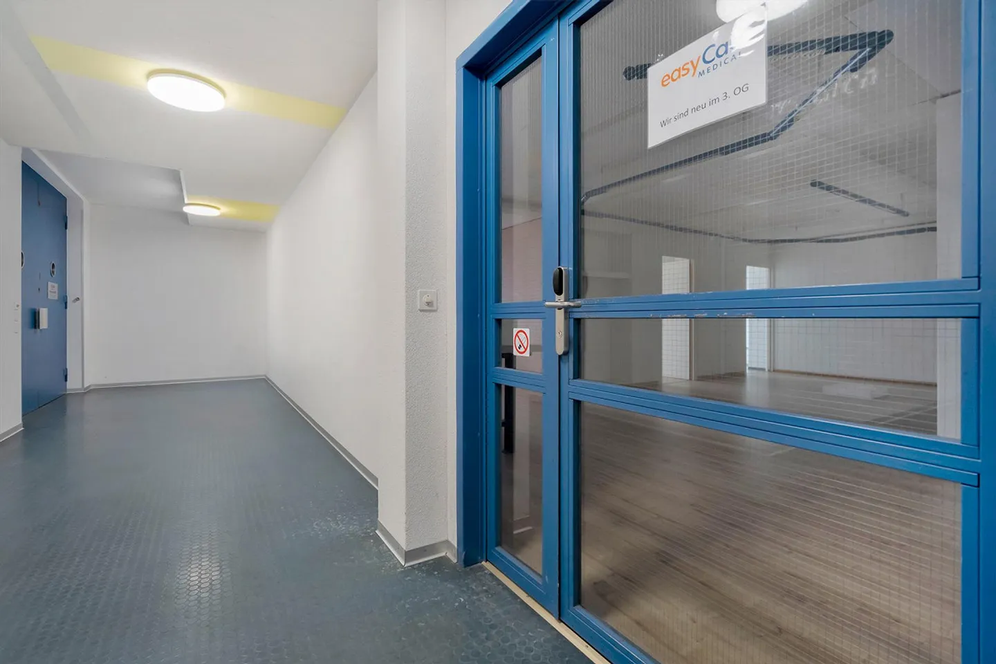 Office or commercial space - ready for occupancy - affordable - Photo 22 of 24