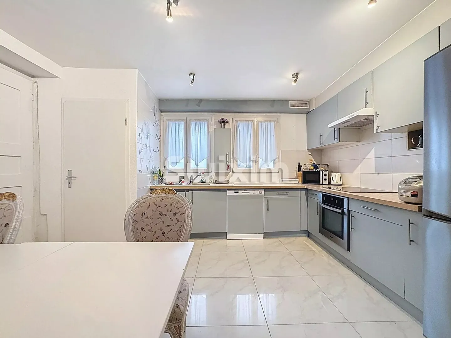 Affascinante casa di villaggio a Vernier - Foto 3 di 9