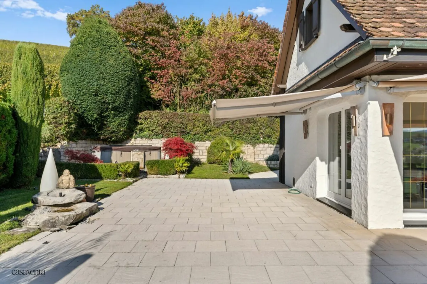 Harmony of Elegance and Security - Photo 23 of 31