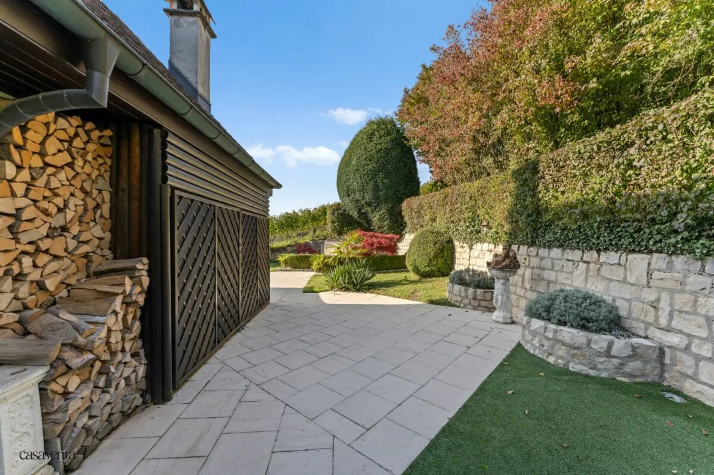 Harmony of Elegance and Security - Photo 25 of 31