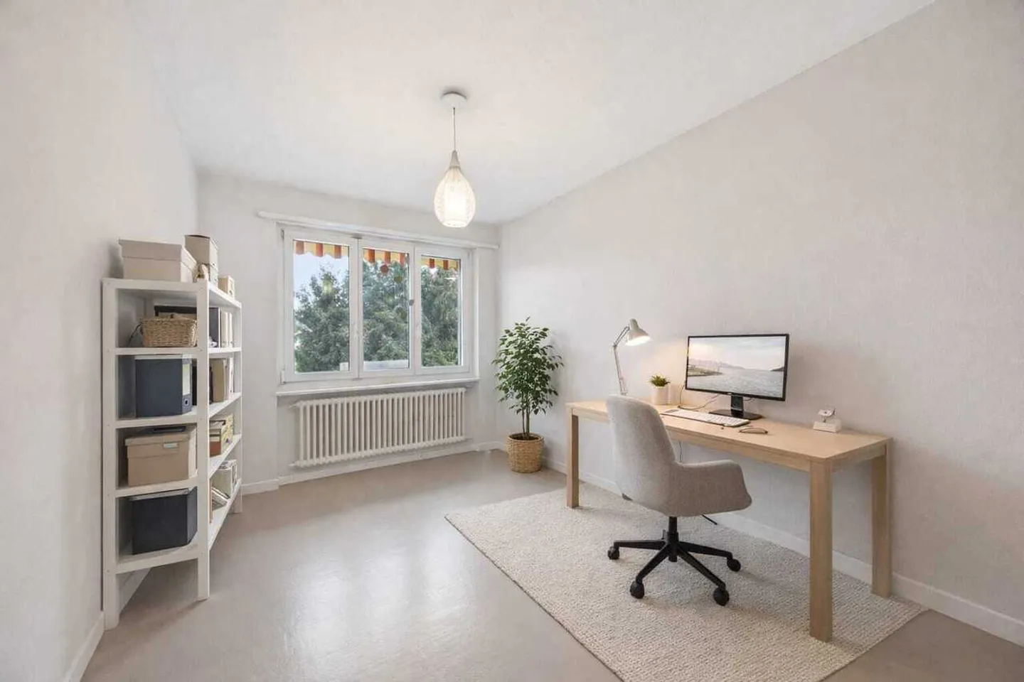 Casa bifamiliare ben tenuta con opzione di ampliamento! - Foto 3 di 13