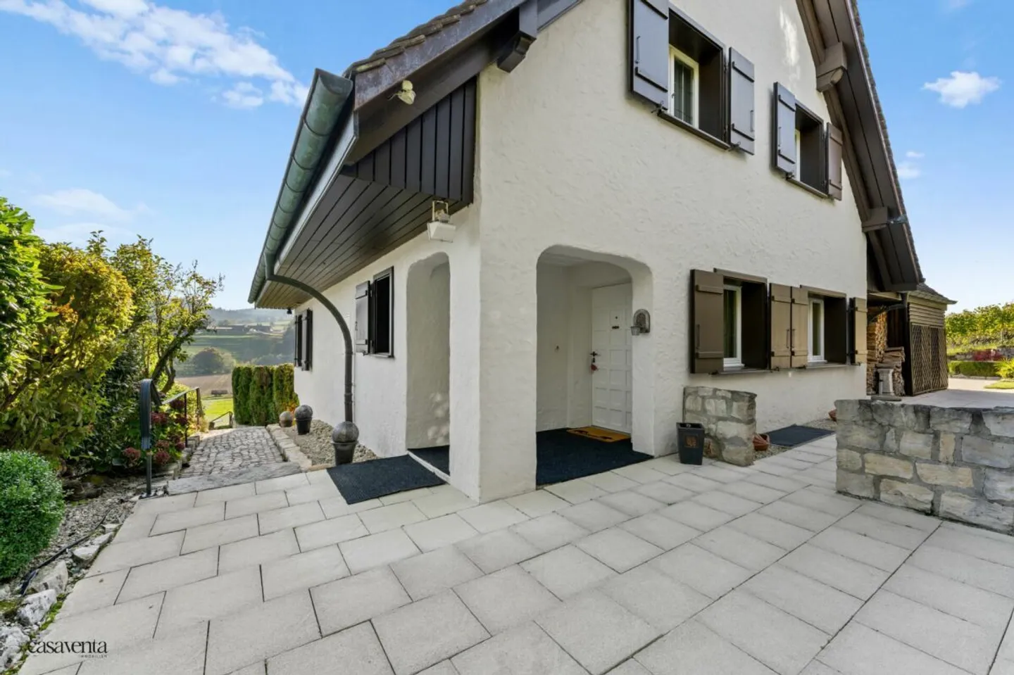 Harmony of Elegance and Security - Photo 27 of 31