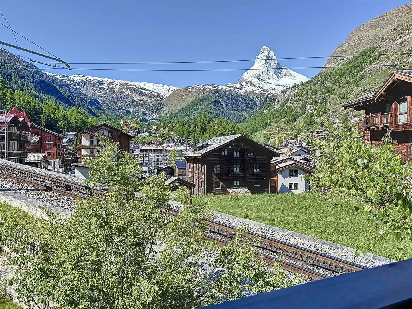 Appartamento esclusivo con quattro stanze e vista mozzafiato sul Cervino - nel cuore - Foto 12 di 13