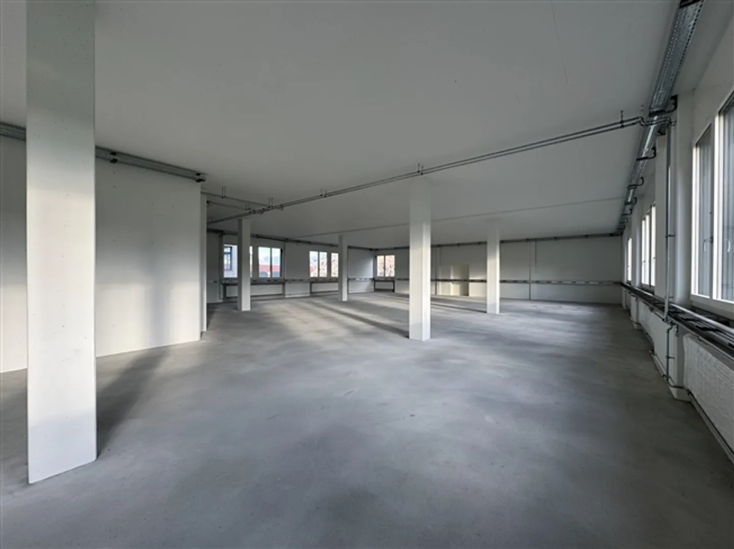 Votre espace pour le succès : Espaces commerciaux flexibles à Alpnach - Photo 4 sur 5