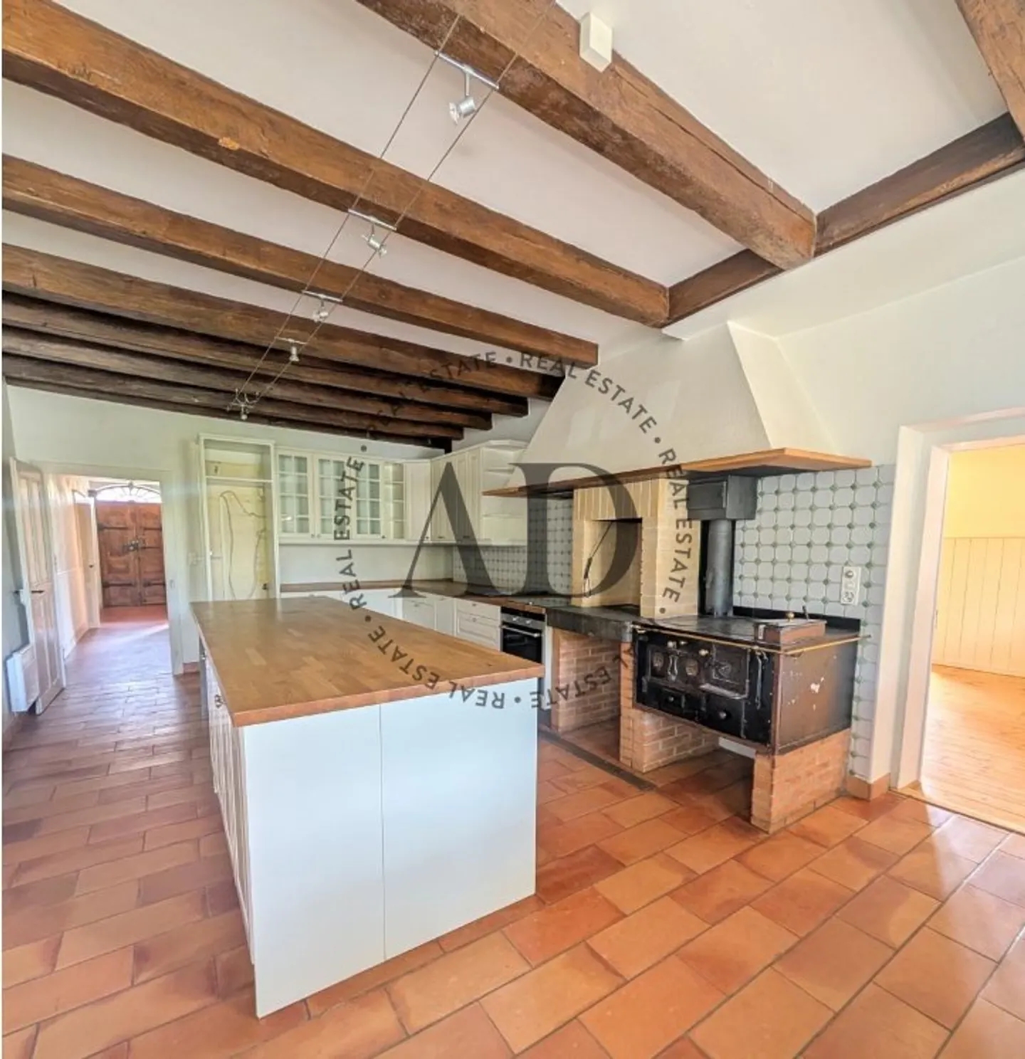 Large family home in the heart of the Vaud countryside - Photo 4 of 6