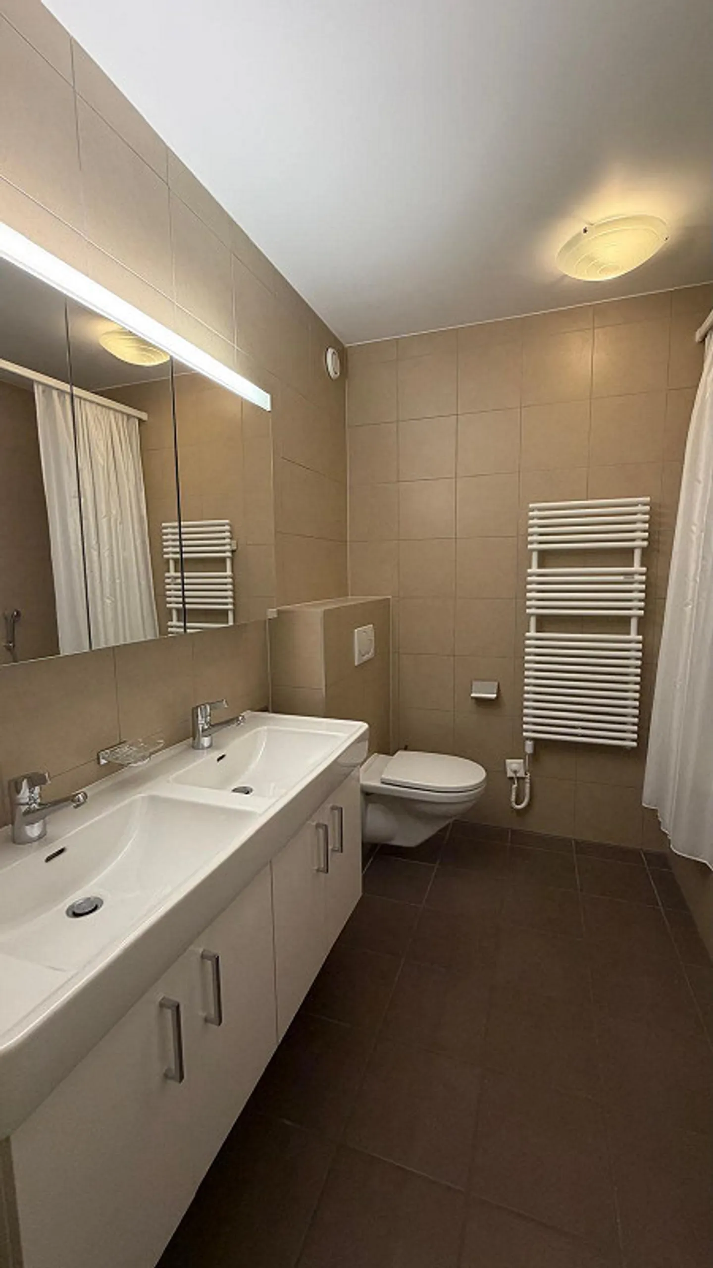 Luxuswohnung in Vessy - Foto 3 von 7