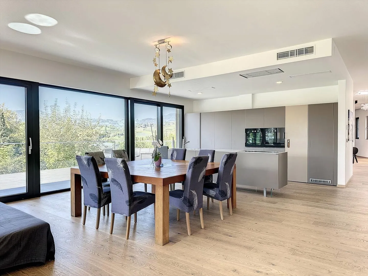 Splendide propriété située dans un quartier résidentiel, prestigieux et calme - Photo 5 sur 11