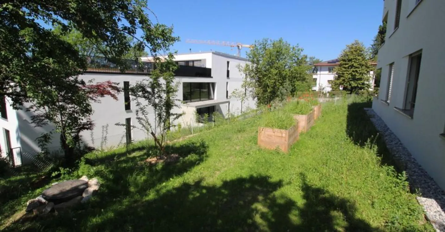 Studio moderne avec vue sur le lac - Photo 11 sur 11