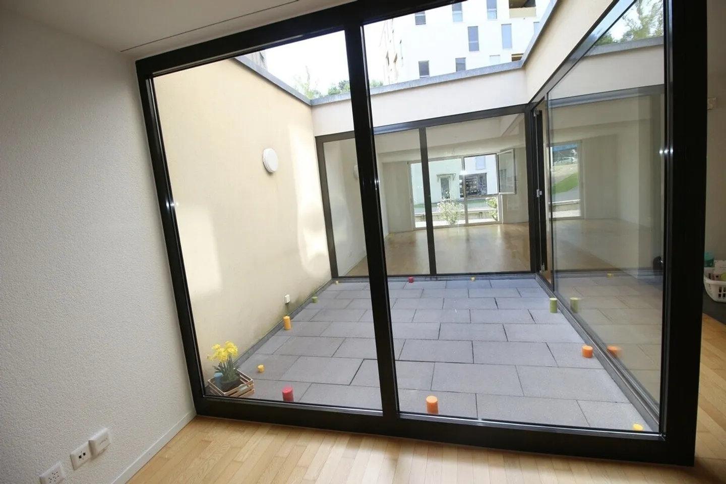 Incredible 97 m² loft with patio in the heart of Fribourg - Photo 6 of 13