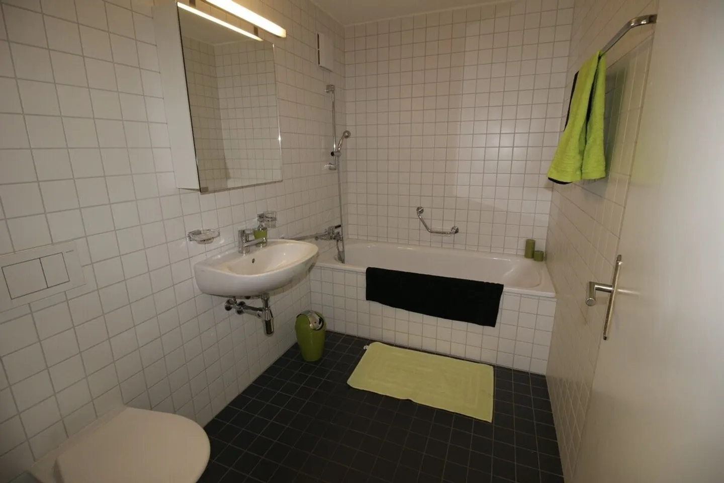 Incredible 97 m² loft with patio in the heart of Fribourg - Photo 8 of 13