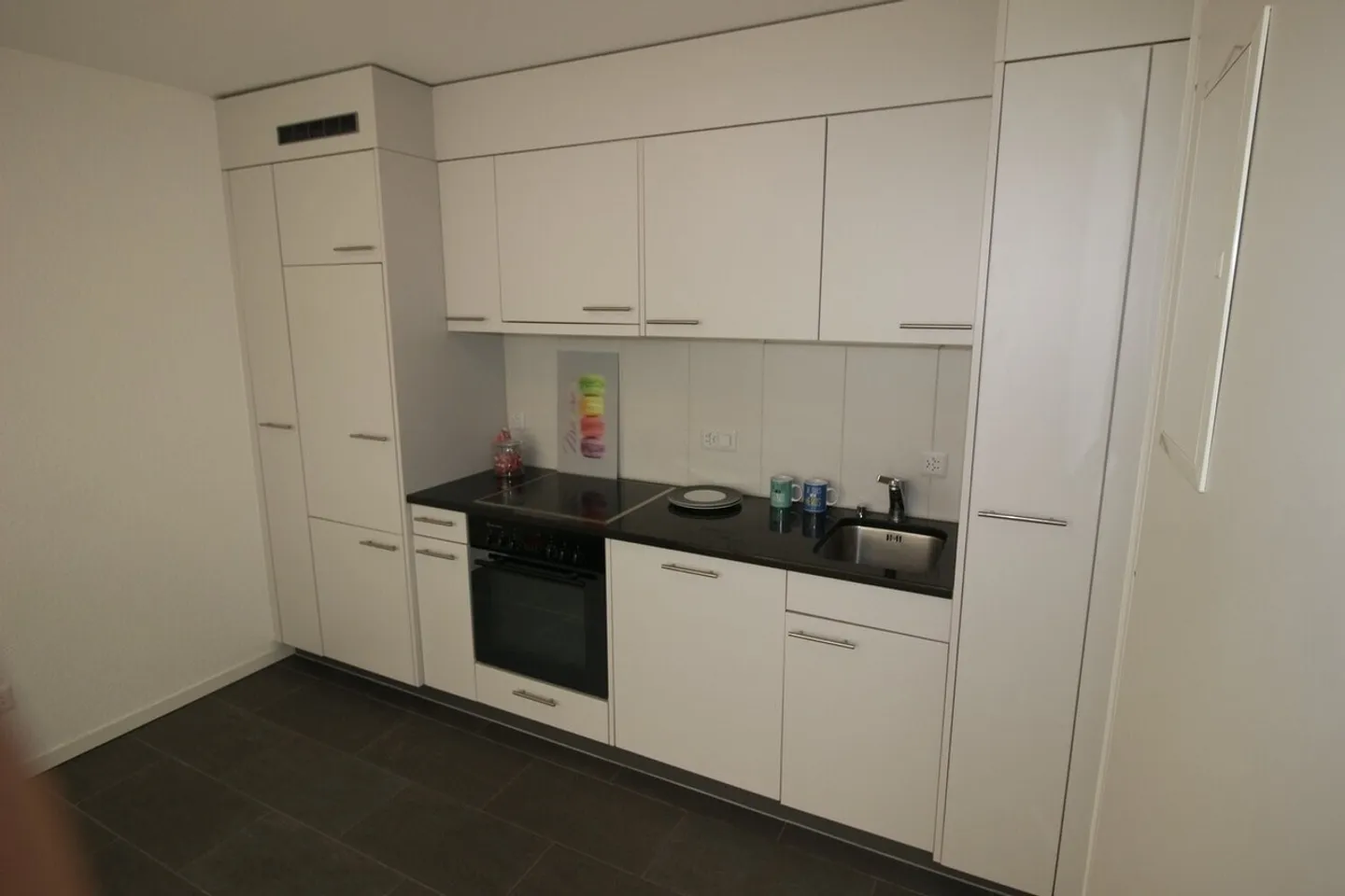 Incredible 97 m² loft with patio in the heart of Fribourg - Photo 9 of 13