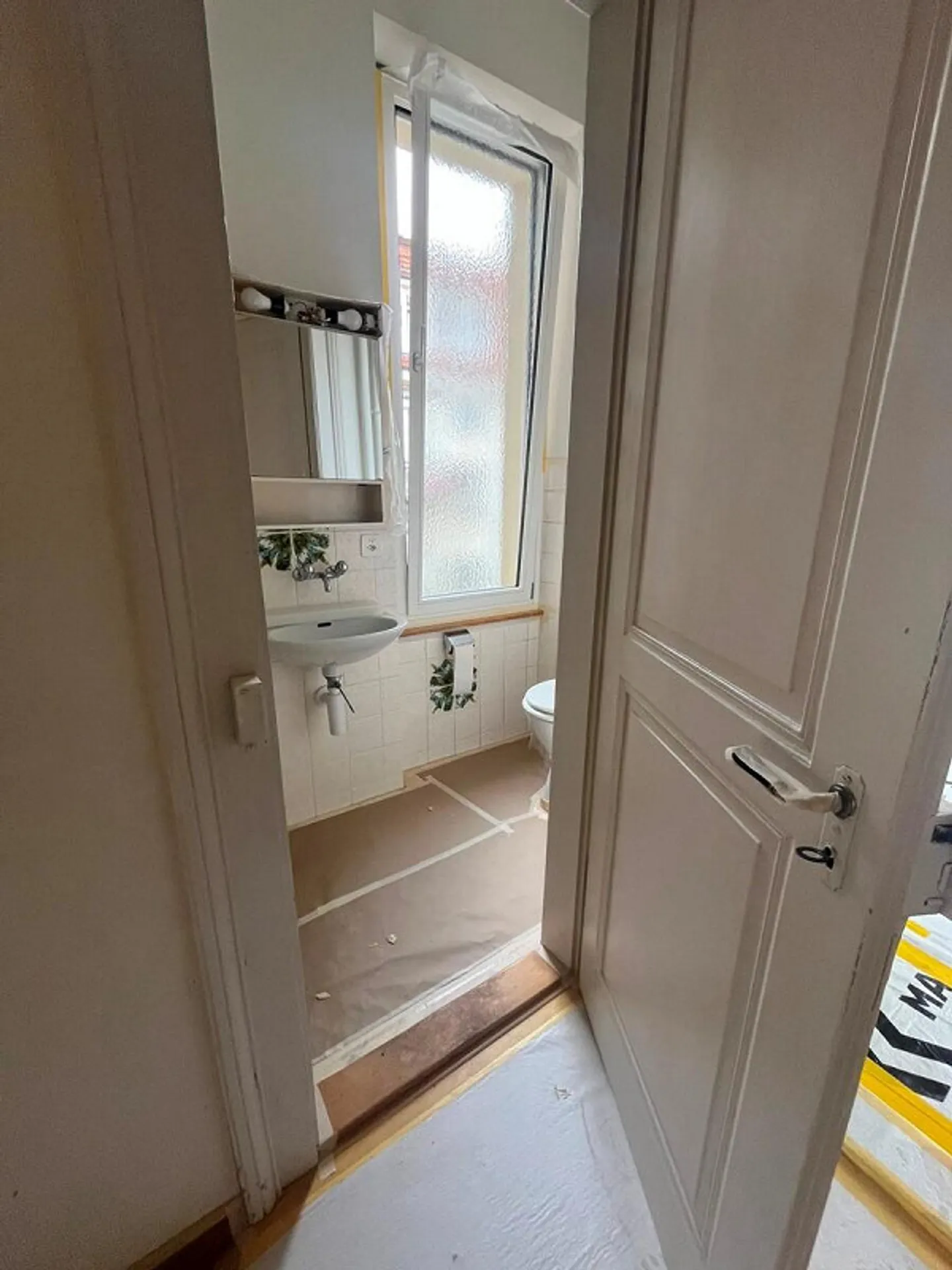 Trasferirsi e sentirsi a casa! Appartamento moderno a Berna. - Foto 8 di 10