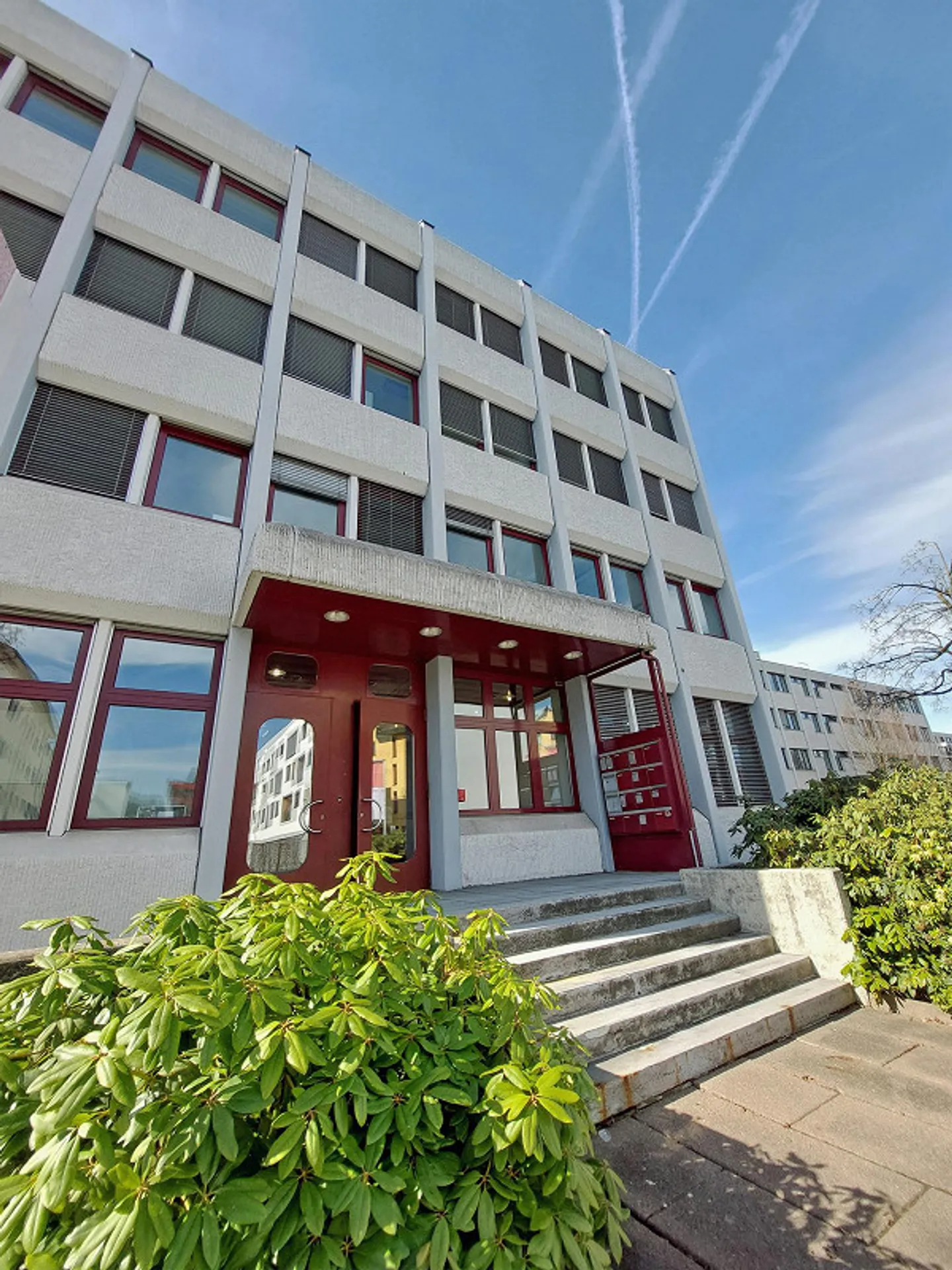 Salle de stockage/archives de 25 m3 avec lumière du jour - Photo 2 sur 8
