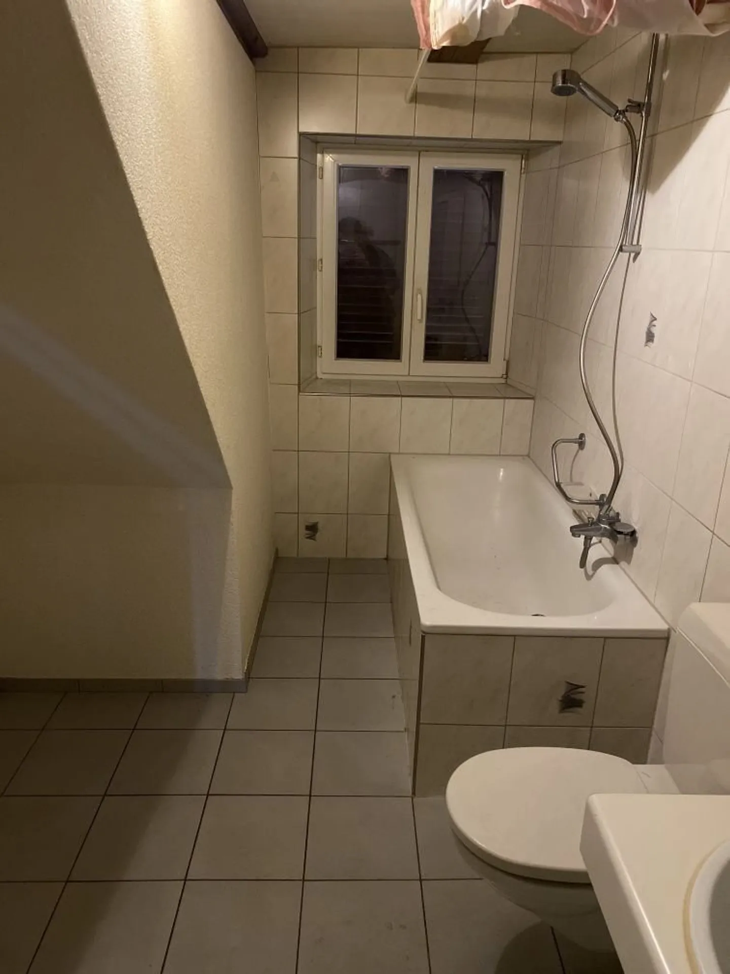 Beautiful 4-room apartment in the heart of Erlinsbach! - Photo 7 of 11