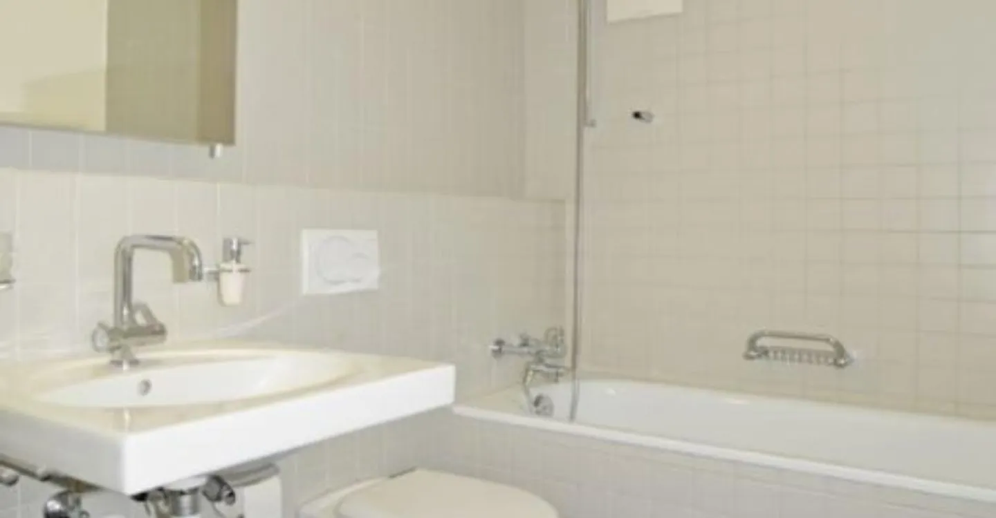 Geräumiges Duplex mit moderner Küche - Foto 8 von 11