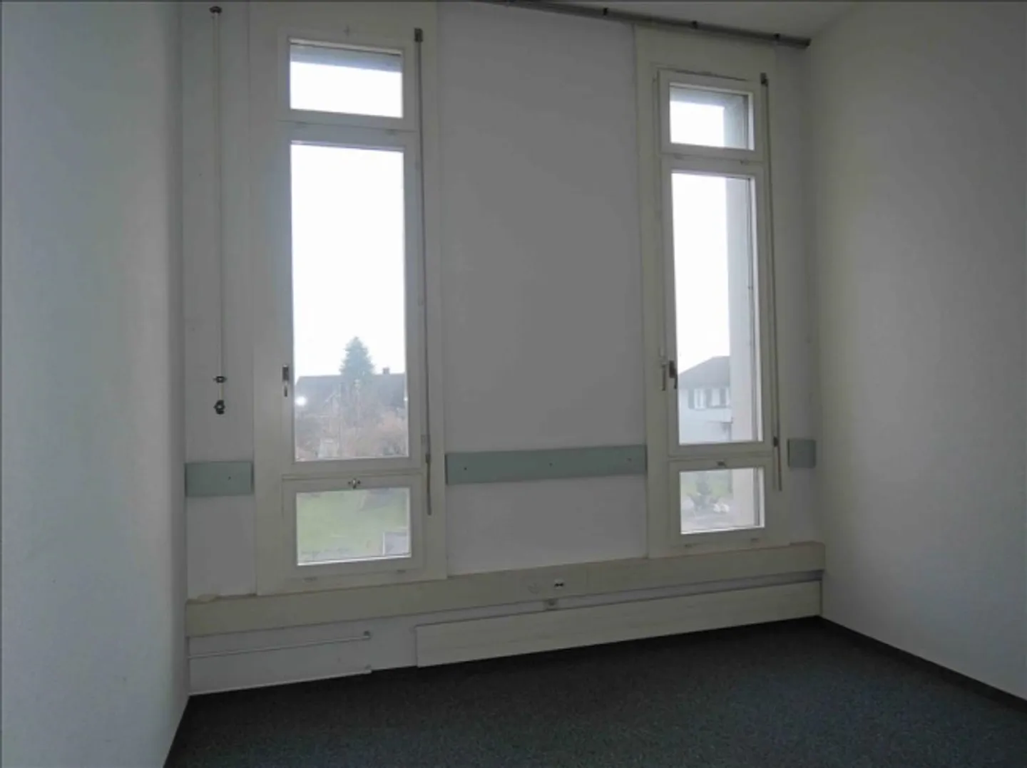 Immeuble mixte à louer - Photo 4 sur 8