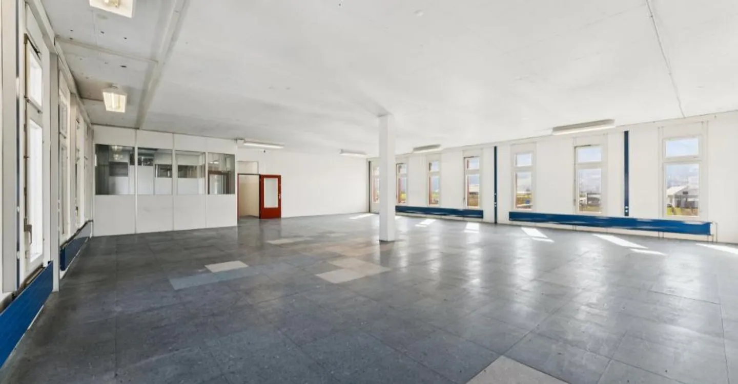 Geräumige Gewerbefläche in Landquart - Foto 4 von 8