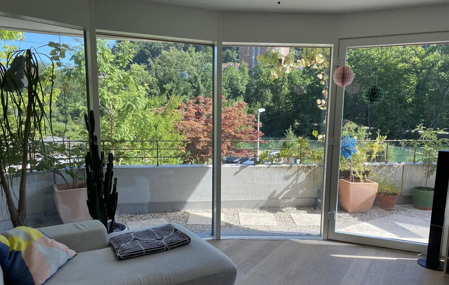 Appartement terrasse unique de 3.5 pièces sur le Kappisee - Photo 5 sur 8