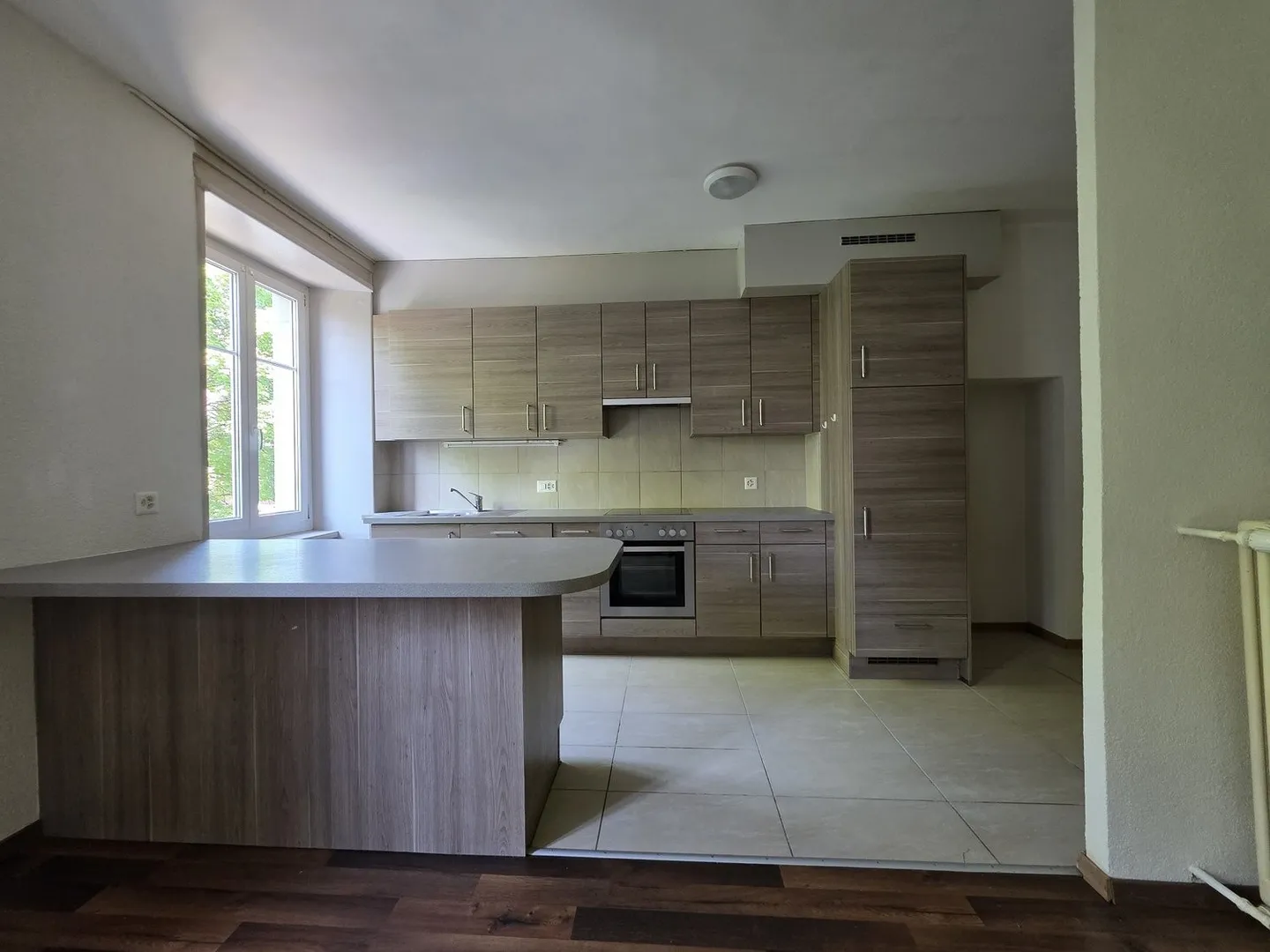 Nice Apartment with Balcony - Photo 3 of 8