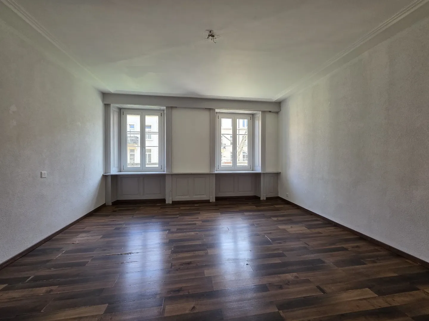 Nice Apartment with Balcony - Photo 4 of 8