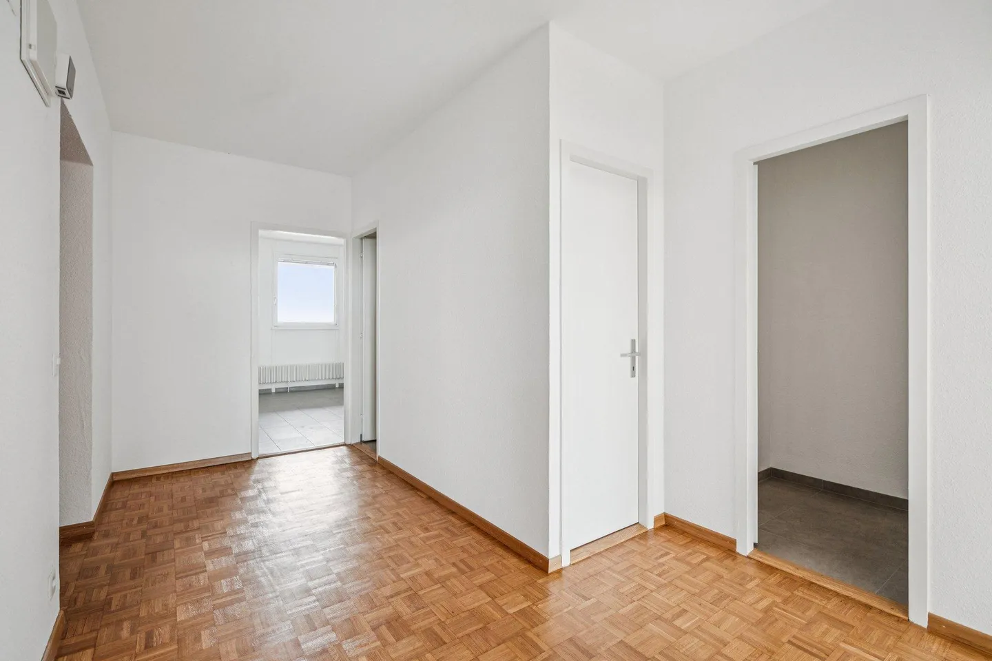 Appartamento ristrutturato di 3 stanze - Foto 2 di 7