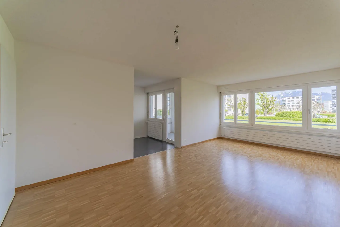 Cozy 5.5 Room Apartment in Lucerne - Photo 5 of 10