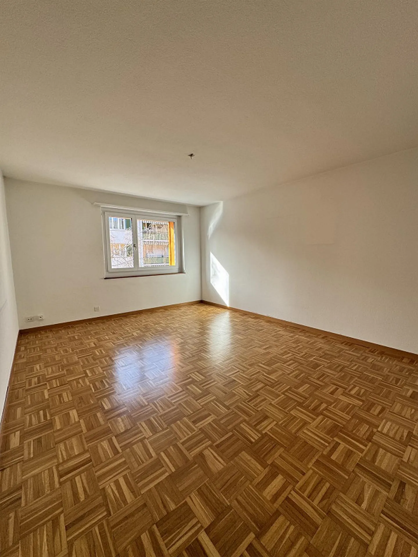 grosszügige Wohnung in Binningen - Foto 6 von 8