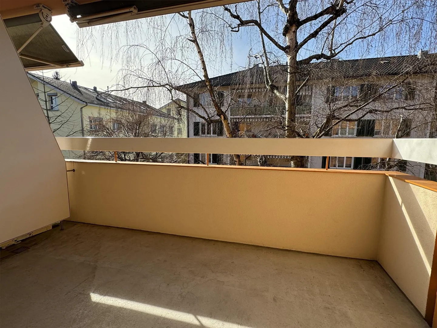 grosszügige Wohnung in Binningen - Foto 8 von 8